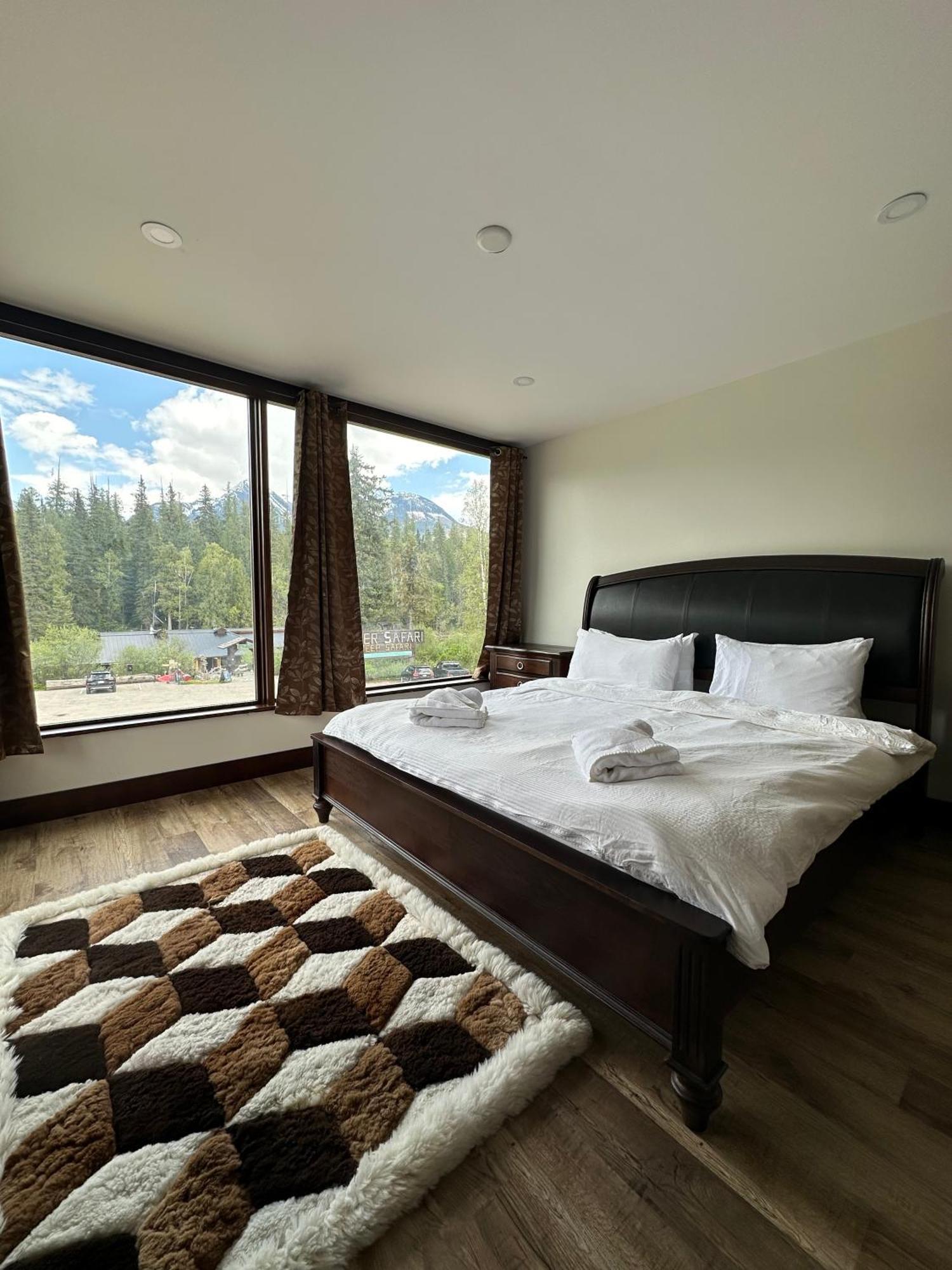 River Safari Mountain View Suite Blue River Extérieur photo